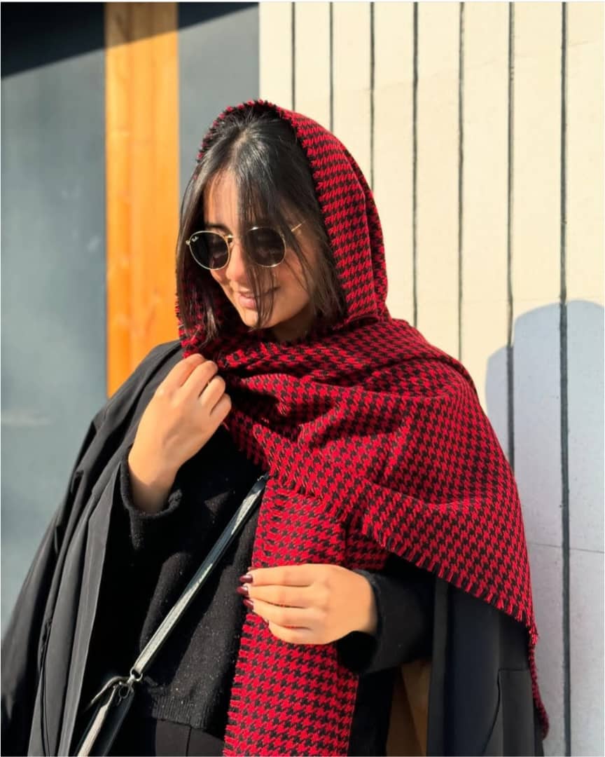 شال توویل وارداتی رنگ ترند و زیبا مناسب زمستان و بهار شیک ومجلسی