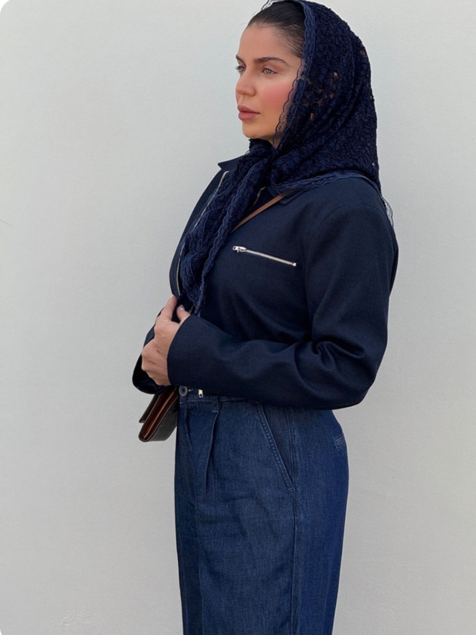 روسری گیپورمخمل 3 گوش وارداتی قواره ۹۰